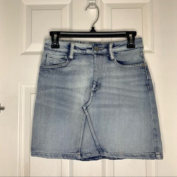 Arizona Jean Co Light Wash Denim Skirt Size 3 - Picture 1 of 7